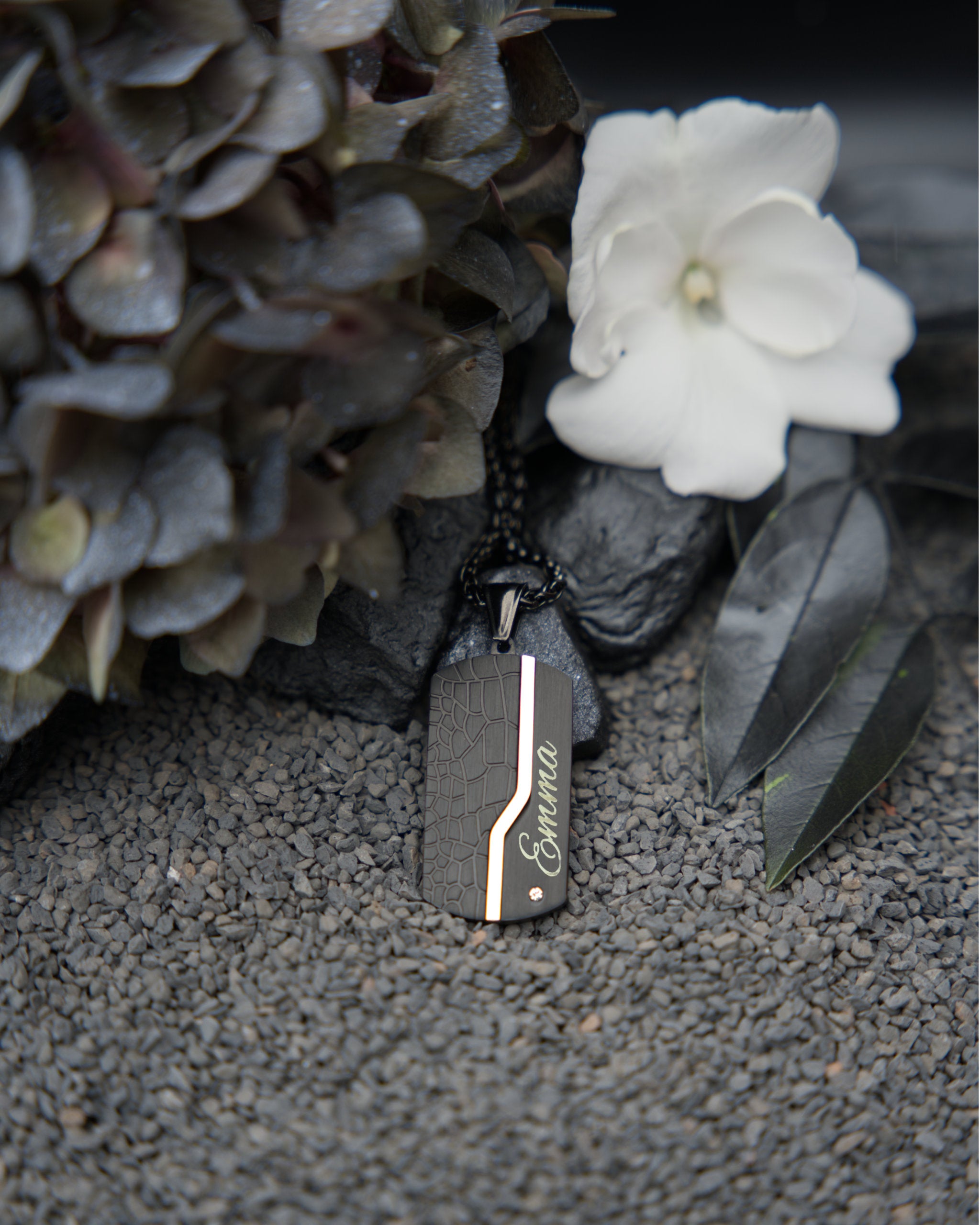 Dog Tag Gravuranhänger Bicolor Schwarz & Silber mit Zirkon aus Edelstahl mit Nasen-, Finger- oder Pfotenabdruck