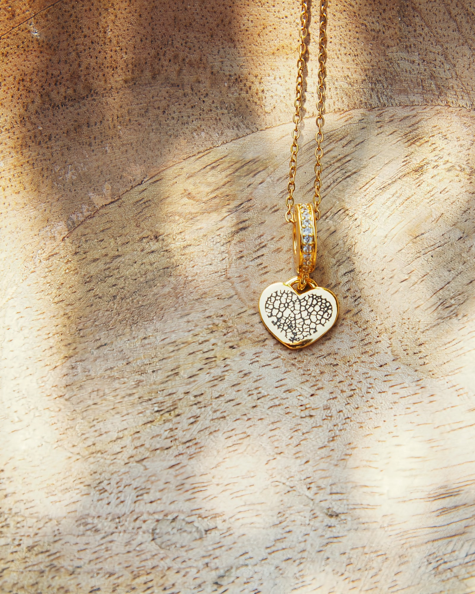 Herz Gravuranhänger mit Nasen-, Finger- oder Pfotenabdruck aus 14K vergoldetem Edelstahl