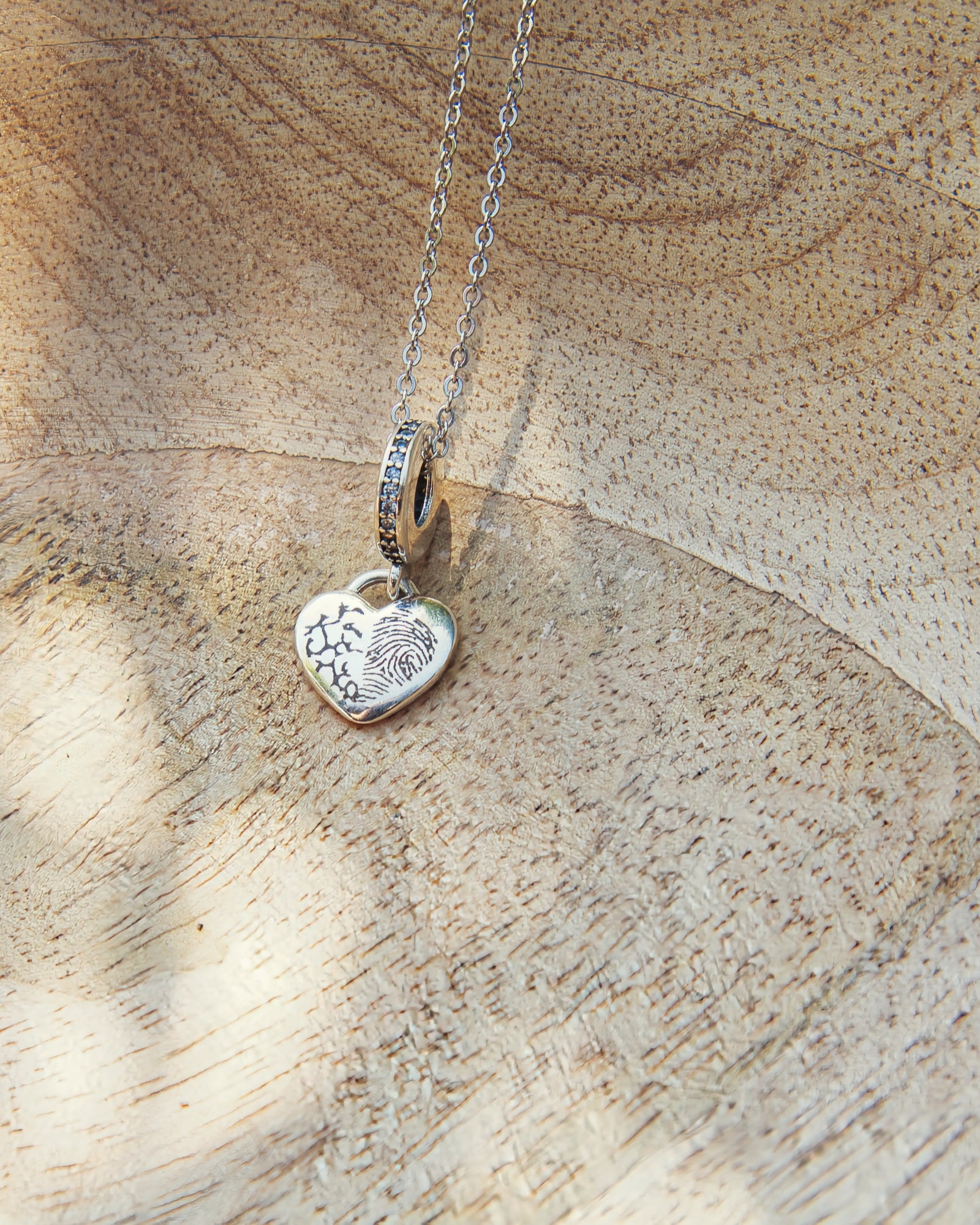 Herz Gravuranhänger Bundle mit Nasen-, Finger- oder Pfotenabdruck inkl. Kette & Geburtsstein aus Edelstahl Silber