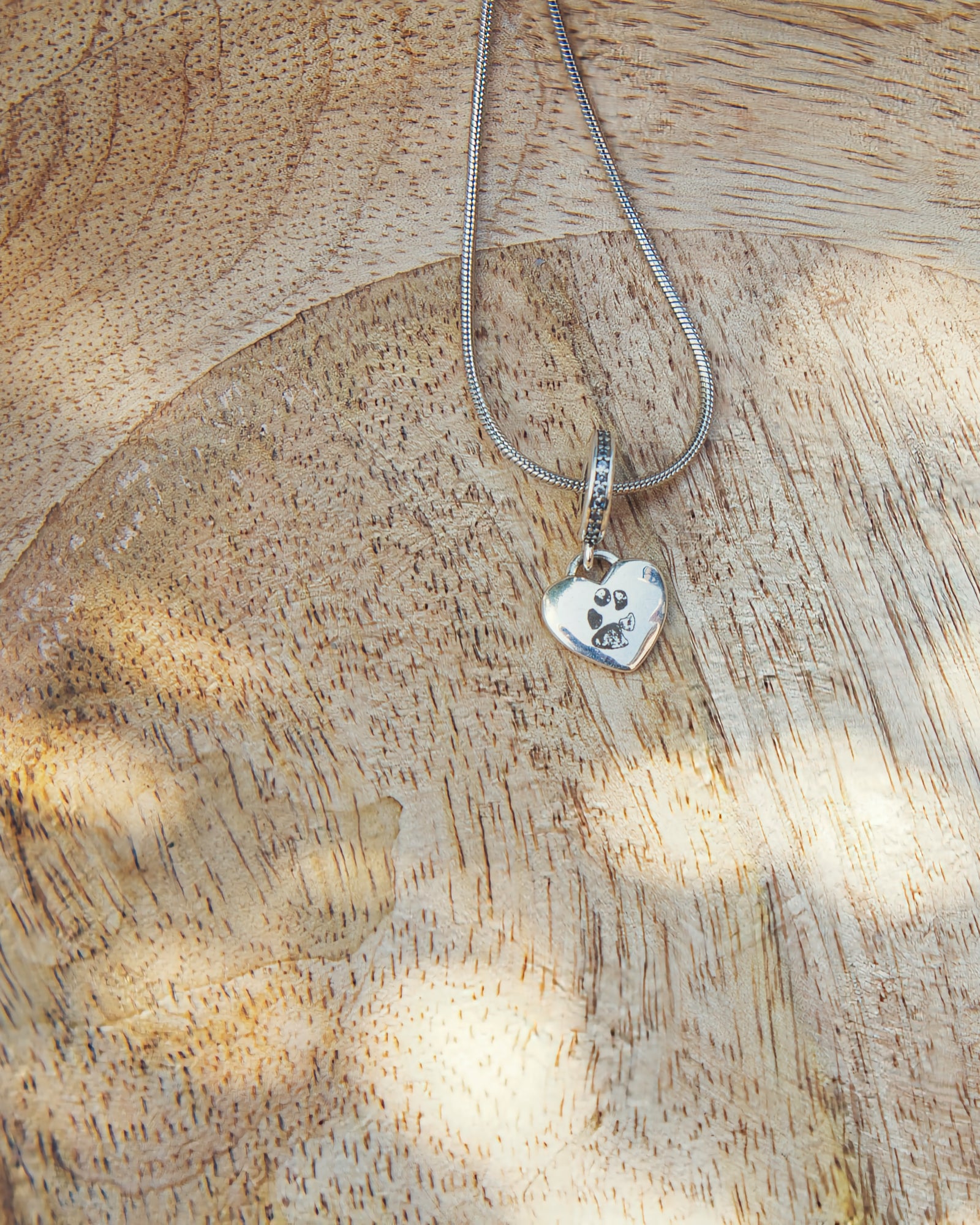 Herz Gravuranhänger mit Nasen-, Finger- oder Pfotenabdruck aus Edelstahl Silber